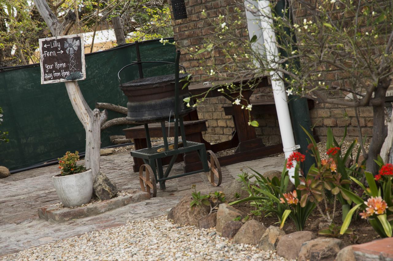 Country Village Graaff-Reinet エクステリア 写真