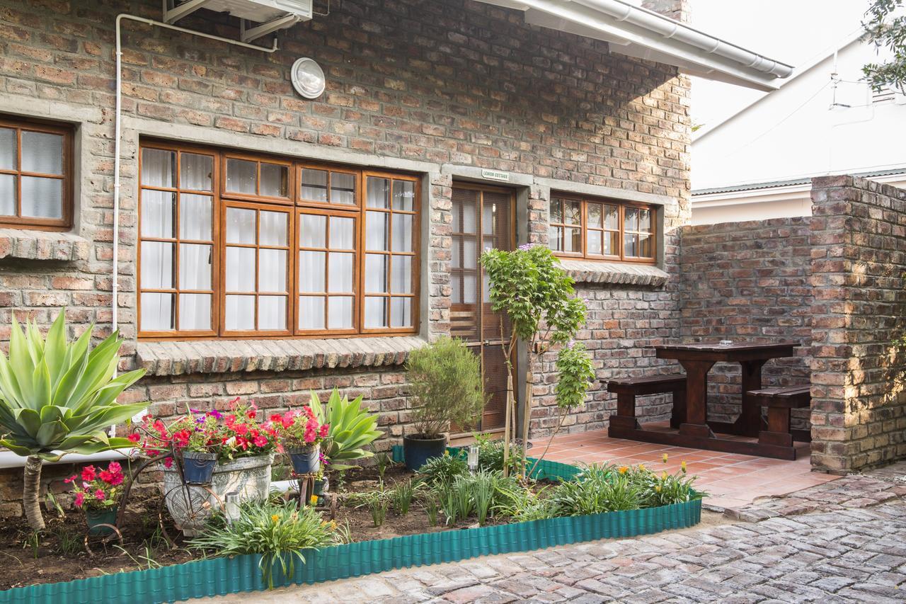 Country Village Graaff-Reinet エクステリア 写真